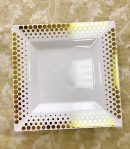 Тарелка пластиковая квадратная 165х165мм Tambien золотой декор Complement (10шт) 1/12