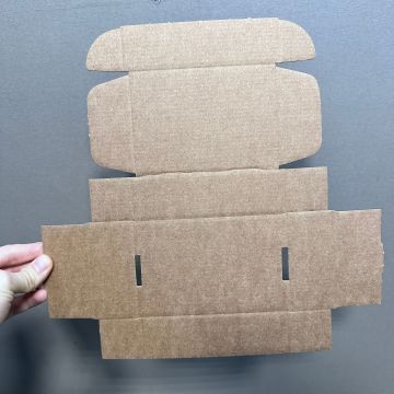 Гофрокоробка самосборная (130х90х40) Т23 Е микрогофрокартон бурый 1/100