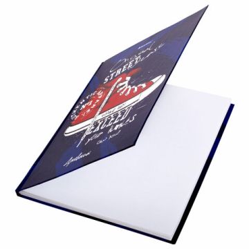 Дневник 1-11кл 40л (твердый) глянцевая ламинация Кеды 1/28 (клиент)