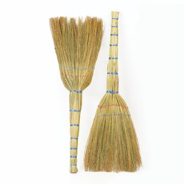 Веник Сорго 2-х прошивной Бюджет 310-330 г ширина метелки 26-28см длина 77см 1/1 (вывод)