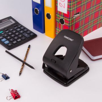 Дырокол на 40листов металлопластик черный SUPER-40 ОФИСМАГ 1/18 (Клиент)