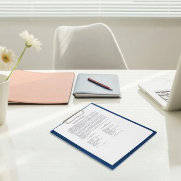 Доска-планшет с прижимом А4 23,5х31см 1мм пластик синий STAFF  1/34 (Клиент)